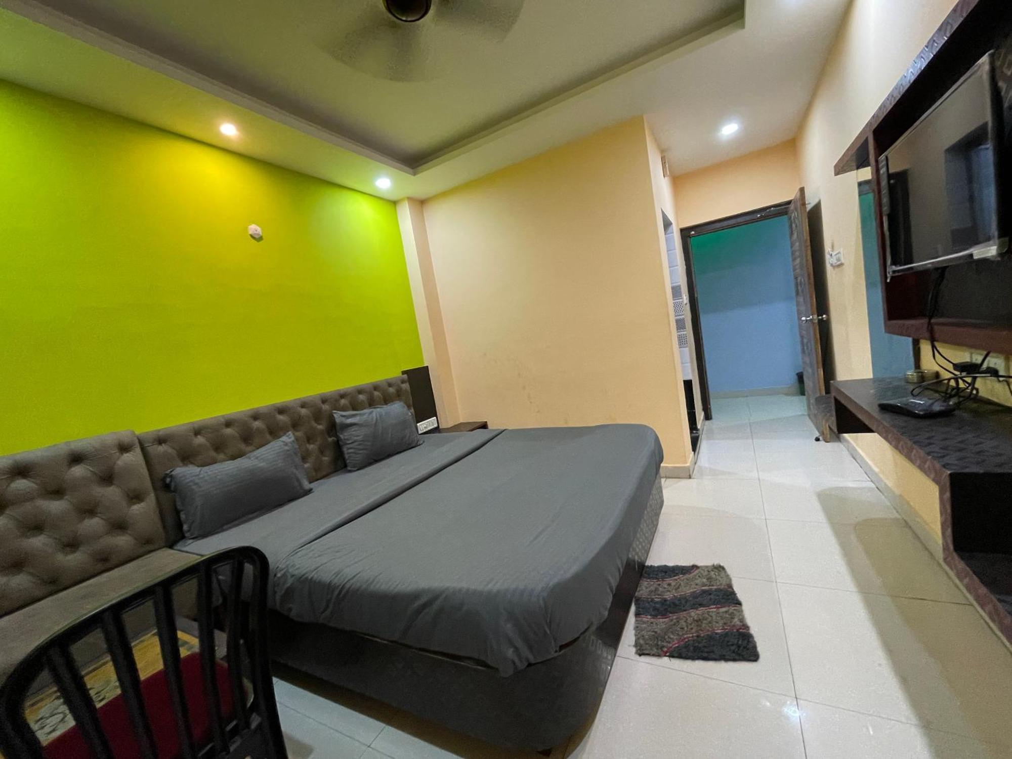 Hotel Seven Inn By Seven Group ปูรี ภายนอก รูปภาพ