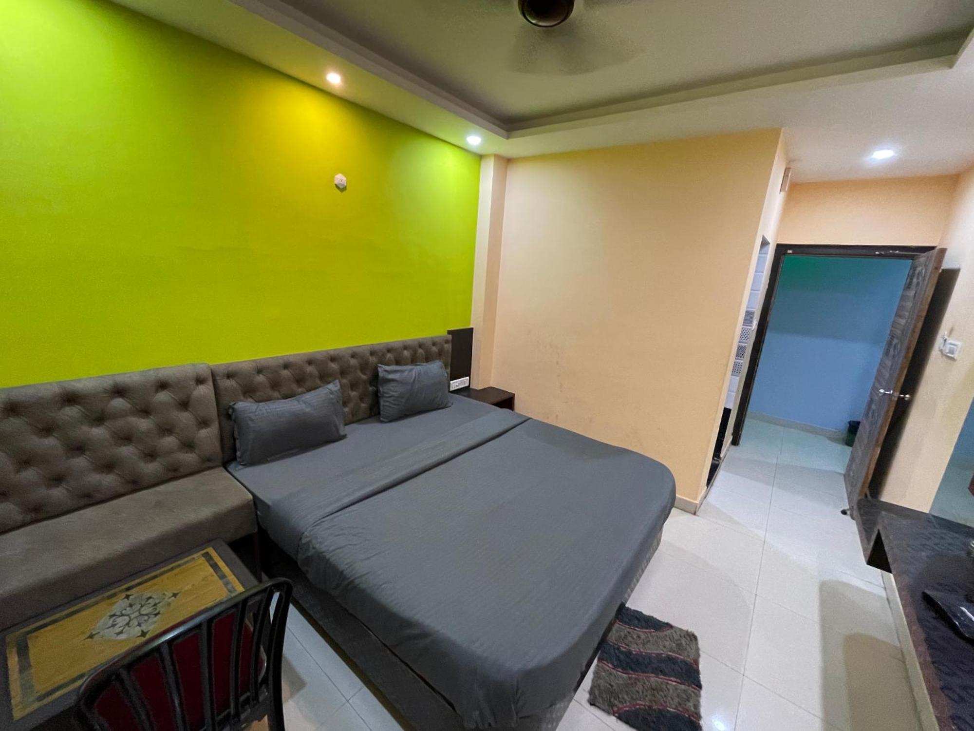 Hotel Seven Inn By Seven Group ปูรี ภายนอก รูปภาพ