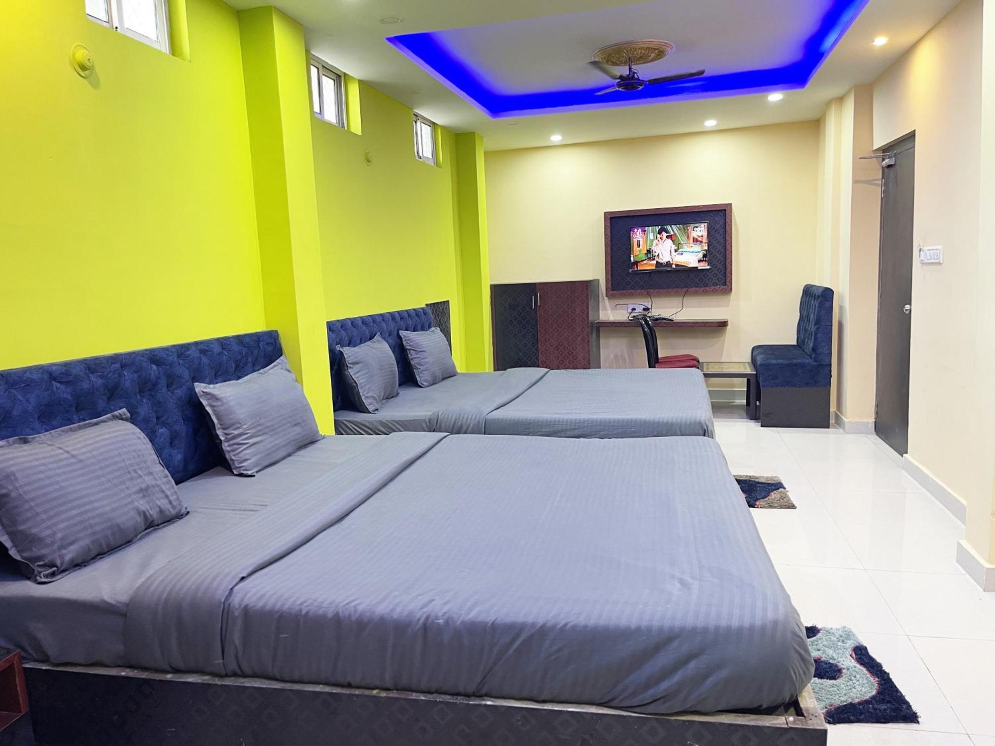 Hotel Seven Inn By Seven Group ปูรี ภายนอก รูปภาพ